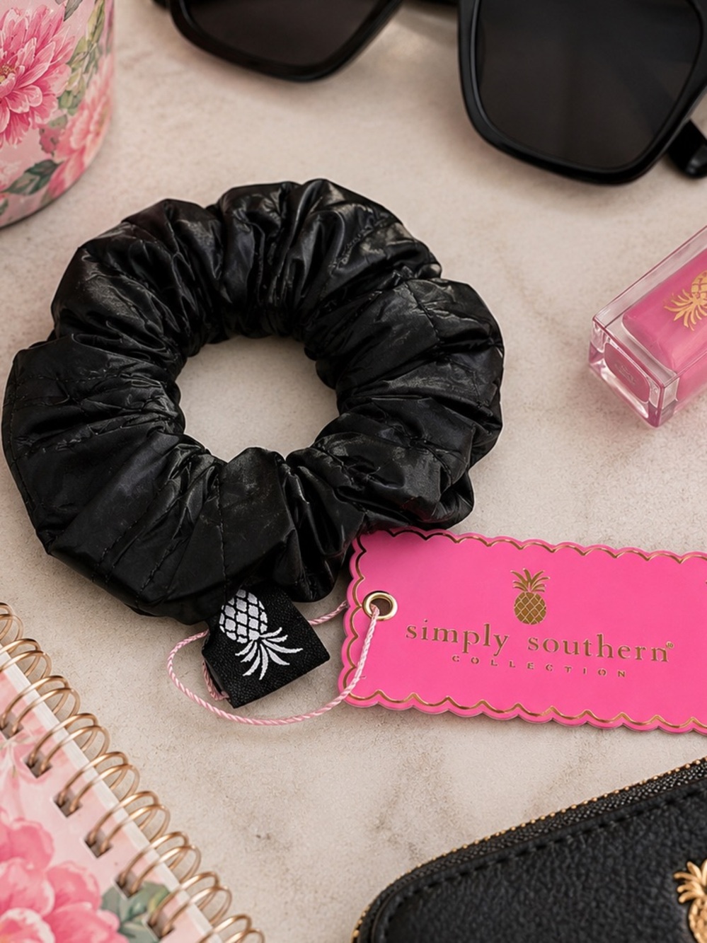 Simply Southern The Puff Quilted Black Puffer Scrunchie NWT